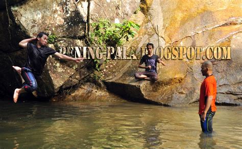 Trek ini akan membawa korang sampai ke air terjun titi kerawang, di mana korang juga boleh berpiknik di sini dan mandi manda. bersilat di titi kerawang - Hikayat Budak Pening