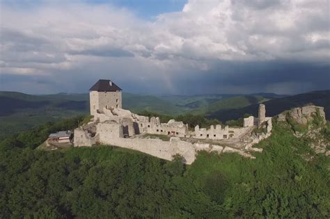 A regéci vár kedvelőinek és látogatóinak oldala. Regéc | Regéci Vár