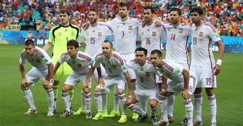 Porém, o jogador não atua na seleção do país onde nasceu. Espanha x Holanda (13.jun.2014) - BOL Fotos - BOL Fotos