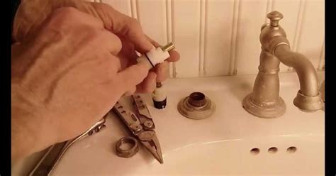 Start by shutting off the water supply to your delta kitchen faucet. Delta Kitchen Faucet Leaking From Handle How To Fix A ...