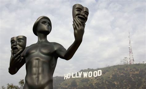 The statue — and the sag awards themselves — just turned 21. U.S.-LOS ANGELES-SAG-STATUE