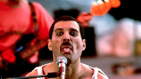 Mercury era abiertamente bisexual pero. 25 años sin Freddie Mercury: cinco cosas que quizás no ...