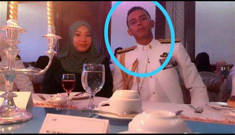 Mejar zahir was a senior military member with the gerak khas 11th regiment, leaving behind a wife and three children. Isteri Mejar Mohd Zahir
