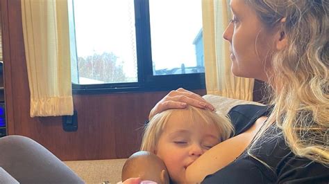 We did not find results for: Intimes Bild: Teresa Palmer stillt ihre Tochter (21 Monate ...