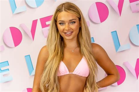 According to the sun, lucinda is hoping her appearance on the show will boost the profile of her clothing range. Who is Lucinda Strafford? Meet Love Island 2021 star who likes Brad - Radio Times