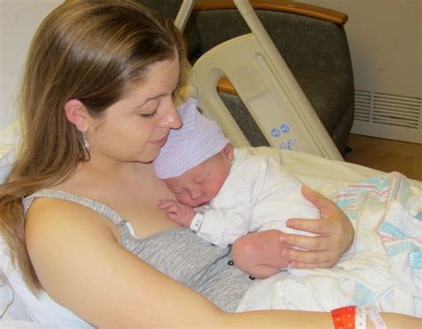 What are the signs before your water breaks? What To Do When Your Water Breaks? Not This! Tips from a ...