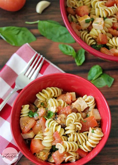 It's super easy to make bruschetta chicken pasta in the instant pot! Bruschetta Chicken Pasta Salad - Simply Stacie