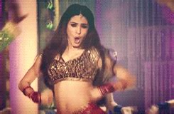 Chat et rencontres en direct entre célibataires. Anushka Sharma Hot Sexy GIF Images:Best Navel & Cleavage ...