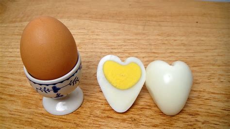 Beli aneka produk telur 1 kg online terlengkap dengan mudah, cepat & aman di tokopedia. Cara membuat Telur bentuk Hati - Makanlagi.com Kuliner ...