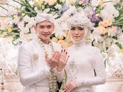 Cek tempat akad atta aurel. Fto Bju Gamis Palestina Akad Nikah - Menyelenggarakan ...