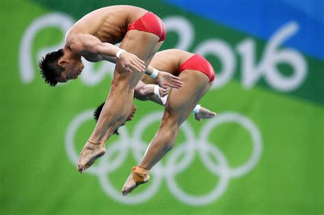 Chen has won so many medals in her career as an olympic diver, she needs only one more gold medal to become the single greatest diver ever. China's Lin Yue and Chen Aisen win gold medal of men's ...
