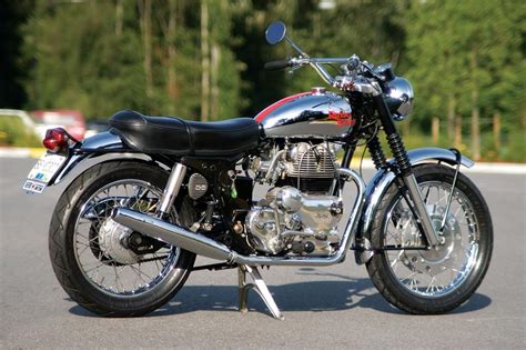 Royal enfield interceptor 650 cc rack, engine guard, tall fly screen, sump guard. Royal Enfield Interceptor 750 cc Price in India ...