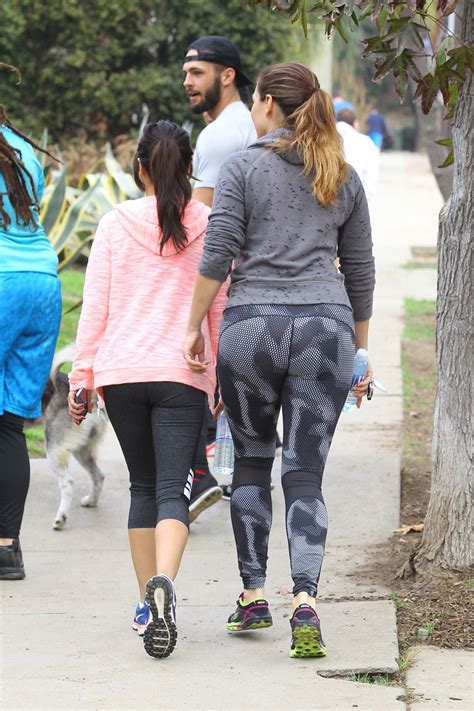 You can find and watch online 271 big booty videos here. Kelly Brook Booty in Leggings - at Runyon Canyon in Los ...