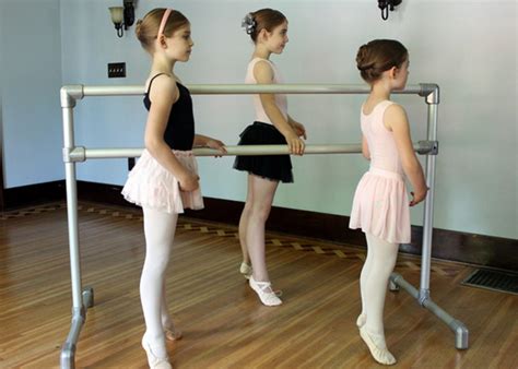 Waar kan ik ballet barre kopen. Freestanding ballet barre - Simplified Building