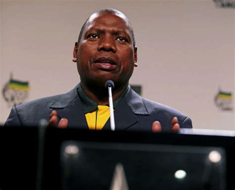 Health minister zweli mkhize has disbanded the government's scientific advisory committee on the coronavirus, some of whose members have openly disagreed with state measures to tackle the. Wear cloth face masks in public, urges health minister ...