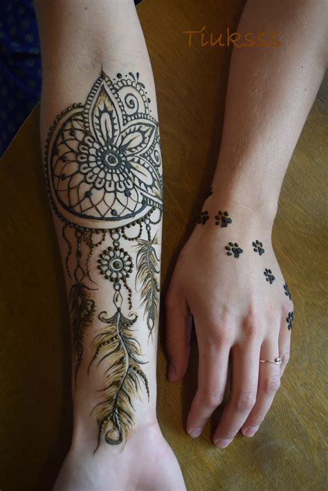 April 5 at 12:17 am ·. Henna dreamcatcher! Henna on hand.Henna feathers. Mehndi ...