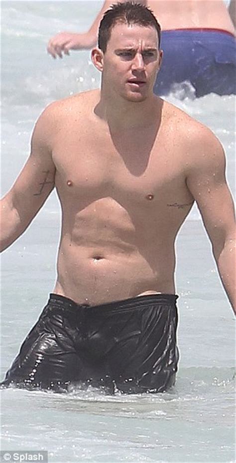 His history of weight loss is impressive. Channing Tatum shows off his toned torso (pics ...