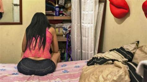 Bietet ihnen eine einfache, schnelle und sichere verwaltung ihrer finanzen. Polisi Bongkar Prostitusi Online yang "Sajikan" Abege | KASKUS