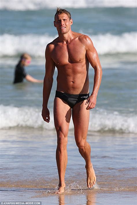 Posted by gabriel at 10:22 pm. My Kitchen Rules' Luke Hines shirtless at Bondi Beach ...