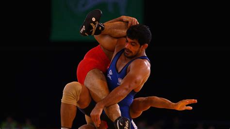 From the video it seems that sushil kumar did bite his opponent's ear. Sushil Kumar-led wrestling team dominates India's fruitful day