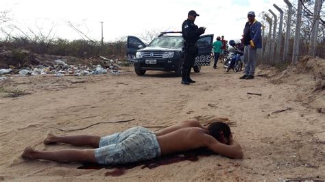 Eles moravam com os filhos gustavo marques vidal, 21, e carlos eduardo marques vidal, 15. FOTOS IMAGENS FORTES; JOVEM RAPTADO DE CASA DURANTE A ...