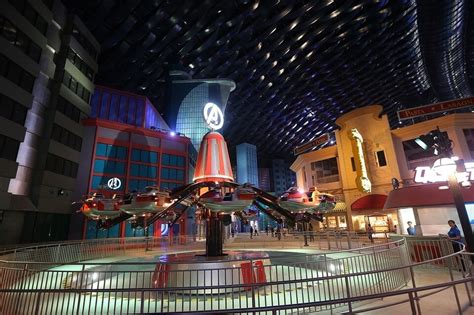 #imgworlds dinosaurs recently ran amok at dubai international. World's largest indoor theme park set to open in Dubai ...