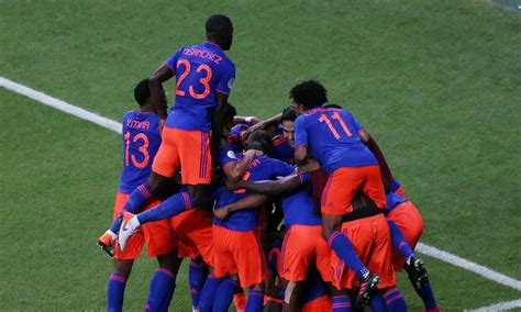 Las claves de la copa vídeo | a inexplicável viagem de 15 elefantes selvagens pelo sudoeste da china jogos do brasil na. Imagens do jogo Argentina e Colômbia pela Copa América ...
