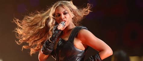 Beyoncé divando beyonce brilhando causando. BREAKING: Fierce Women Freak Out Conservatives | Caryn Riswold