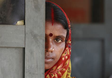 india-women-with-better-education-than-husbands-at-greater-risk-of
