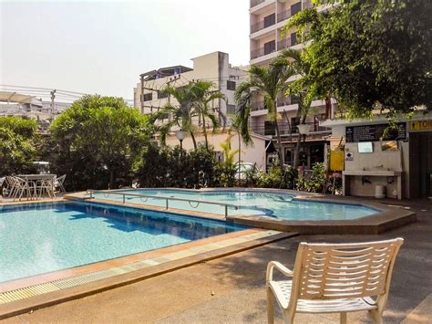 Kas hinnad hotellis charming inn hotel on võrreldavad 3 tärni hotellidega sihtkohas pattaya? LEK HOTEL (Pattaya, Thailand) - omdömen - Tripadvisor