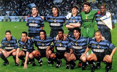 Na equipe inter de milão 26 jogadores. BLOG DO TUBASSO: INTER DE MILÃO DE 1998