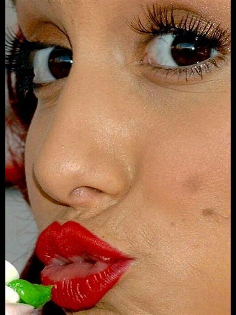 After rumours emerged at the weekend that a post shared by ariana grande (@arianagrande). Ariana Grande (With images) | Ariana grande makeup, Ariana grande photos, Ariana grande