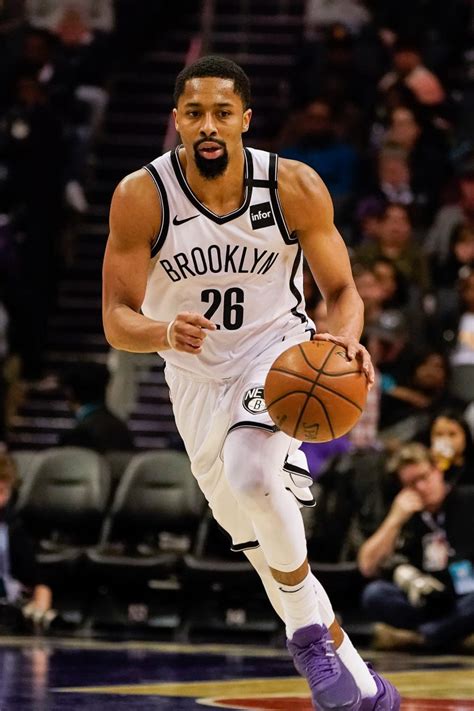 Free agent guard spencer dinwiddie is nearing a deal with the washington wizards, sources tell share all sharing options for: Spencer Dinwiddie Suffers Partially Torn ACL | Hoops Rumors