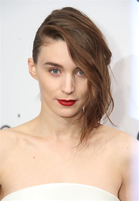 Patricia rooney mara (born 17th april 1985) is an american film and television actress. Rooney Mara to Star in Original Musical Movie 'Ziggy' | Time