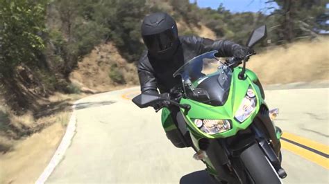 The z1000sx has the power to move you, matching sports style, response and performance with more practical features such as a refined pannier option and the as a sports or touring platform, the z1000sx has few, if any, rivals. Kawasaki Z1000SX model 2014 - YouTube