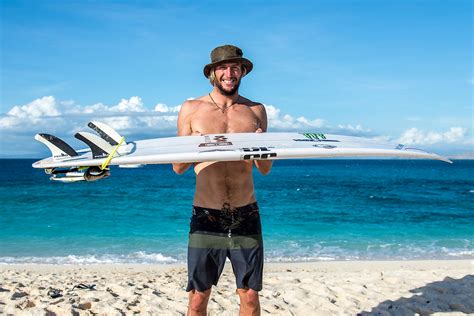 Check out featured articles and pictures of owen wright his grandfather was also the first māori to vote green but his only vote his sister, jacqui, who is still waiting with her husband jack wright.more. La tabla con la que ganó Owen Wright el Fiji Pro - Surf 30 ...