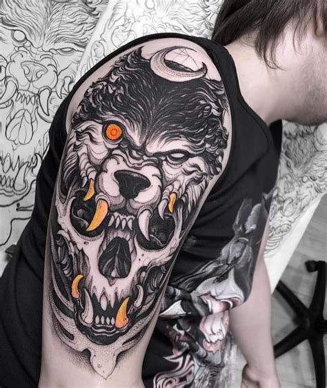 These traits make the wolf one of the more regal spirit animals out there. Pin auf 01-tattoo