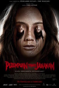 Cemburu emi yang terlampau hingga sanggup memusnahkan hidup dhiya yang akhirnya beliau lumpuh di kedua belah kakinya. Perempuan Tanah Jahanam (2020) - Kepala Bergetar Movie