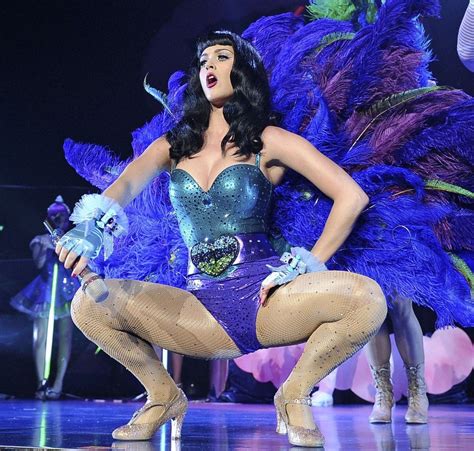 Full archive of her photos and videos from icloud leaks 2021 here. Katey Perry image by Robert Woodruff | Katy perry legs ...