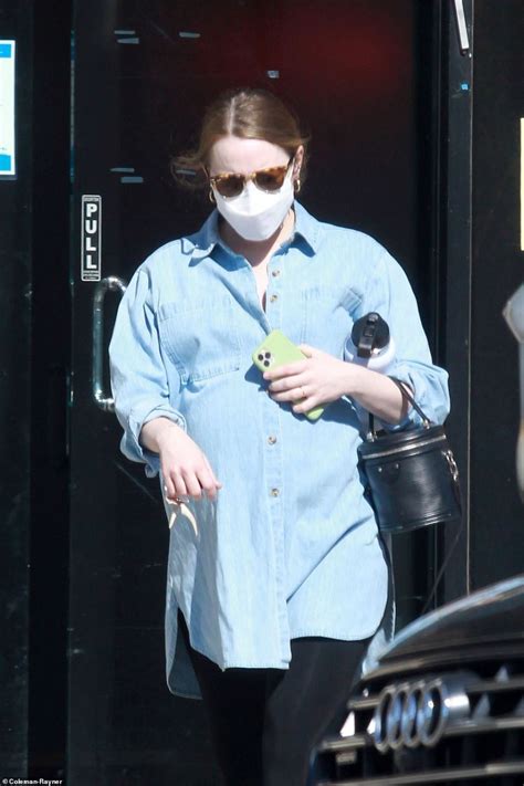 Joining stone in the cast is emma thompson, paul walter hauser and joel fry. Emma Stone - Running Errands in LA 02/05/2021 • CelebMafia