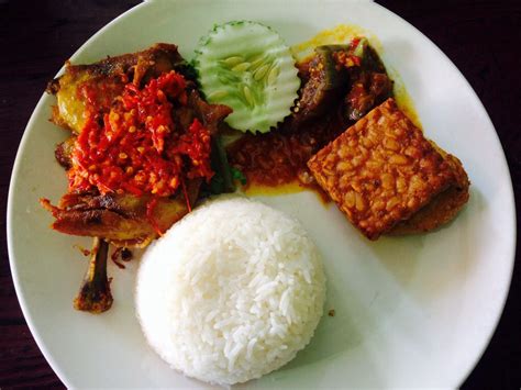 Ada yang tahu, bahwa nasi. Nasi ayam penyet wong solo | Ayam, Nasi