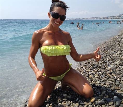 Réka rubint (born 28 june 1978 in kazincbarcika) is a hungarian fitness instructor and author of various fitness publications and workouts. Rubint Réka friss bikinis fotókat töltött fel magáról a ...