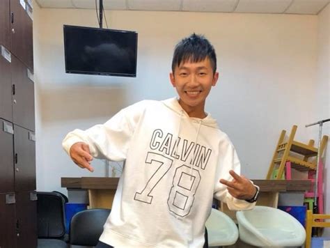 Include (or exclude) self posts. 29歲蔡昌憲離奇「抽高」! 真實身高一量162變183cm | ETtoday星光雲 | ETtoday新聞雲
