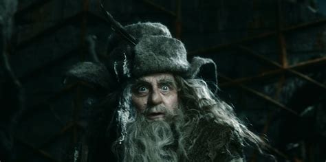 Humanity has survived in either mobile cities, or stationary settlements, with london being one of the largest threats of all. Filme Online Gratis Subtitrate The Hobbit The Battle Of ...