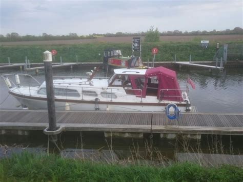 Driving, walking, public transport or bike. Senior 31 Cabin Cruiser for sale from United Kingdom