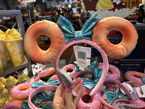 It will pop your ears when you have a cold from the swallowing you should feel a popping sound after the previous step. Minnie Donut Ears Arrive in Disney World! | the disney ...