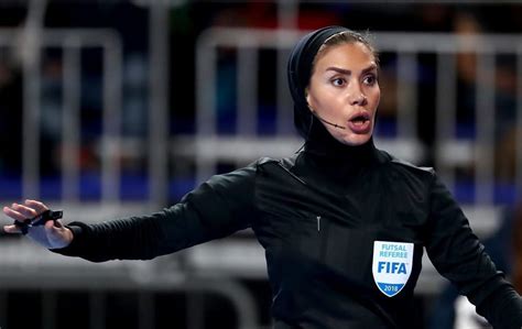 Peraturan futsal terbaru versi fifa. 10 Wasit Futsal Terbaik Dunia 2020, Salah Satunya Pernah ...