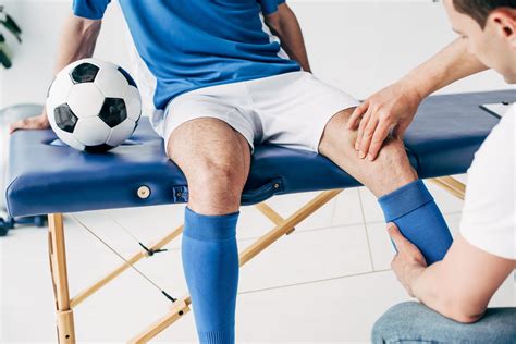 This bachelor's degree in chinese medicine is ideal for those who want a career as a practitioner treating those who are passionate about sport development, fitness, and human nutrition. How Getting a Sports Medicine Degree Can Help Your Health ...