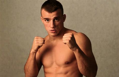 Latest on salim touahri including news, stats, videos, highlights and more on espn. Salim Touahri chce walki z Mikiem Perrym podczas UFC FN ...