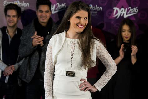 A community for admiring women wearing tights/pantyhose/stockings and figure. Agárdi Szilviát azzal vádolják, hogy látássérülése csak ...